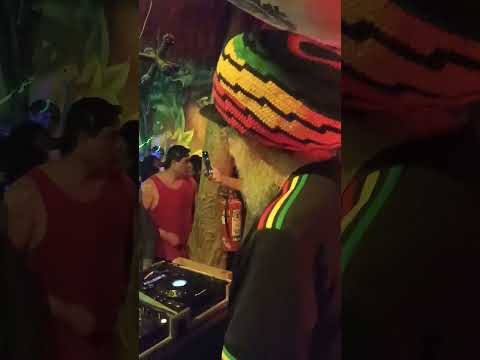 El gran King Shiloh en Playa del Carmen 2023 (La verbena)