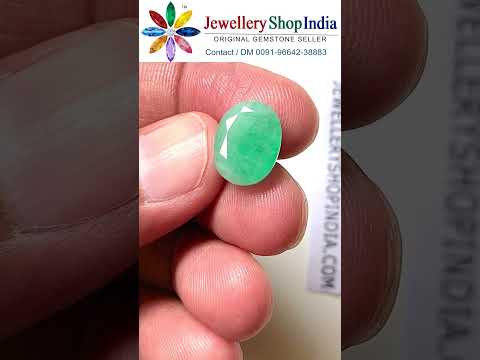 Product video thumbnail