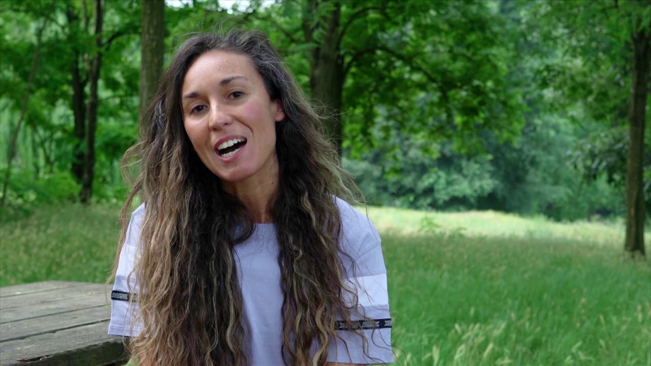 Tumore al seno, la storia di Roberta: Non mollate perché ogni donazione può fare una montagna