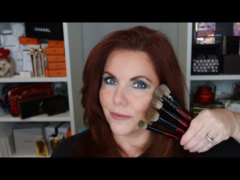 Trying new Sonia G brushes