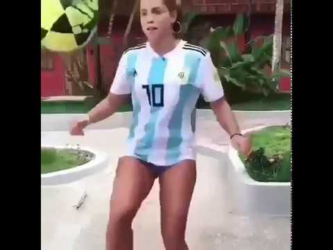 Hot Girl Doing Around The World First Time MILF Big Football Soccer Trick Skills Thighs Messi Neymar