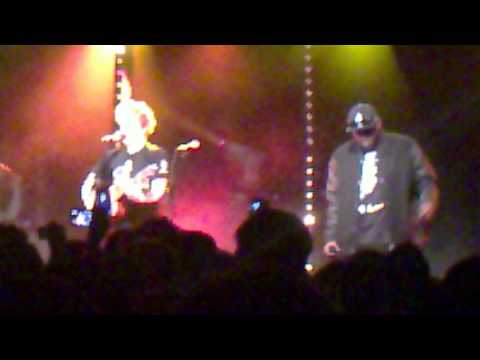 Ed Sheeran - Family (Rock City)