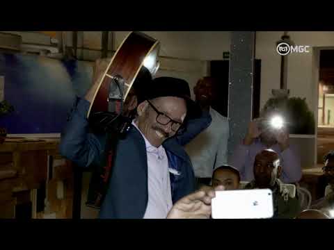 Tributo a Humbertona   - Armando Tito & Banda. (Morna)