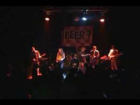 beer7 - my mom killed the punk[live @ the koltura club]