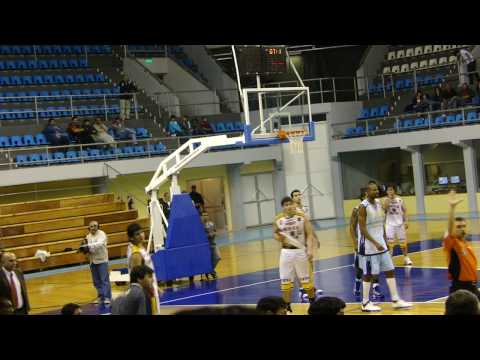 LA UNIÓN FORMOSA (67) VS. SAN MARTÍN CORRIENTES (65) últimos minutos 13/09/2009 (2)