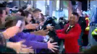 Marcus Collins sings Hey Ya   The X Factor 2011 Live Show Finals