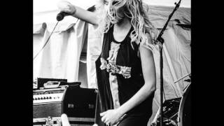 ABSOLUTION THE PRETTY RECKLESS AUDIO