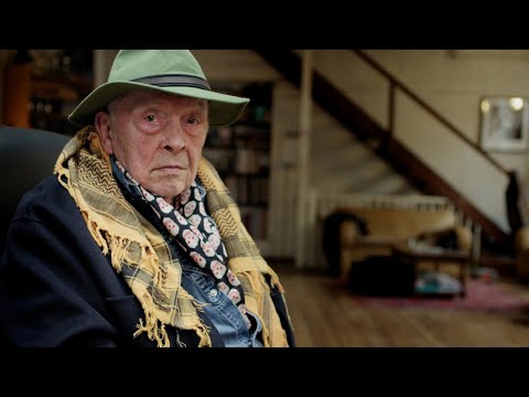 YouTube video link about David Bailey : In The Studio With David Bailey