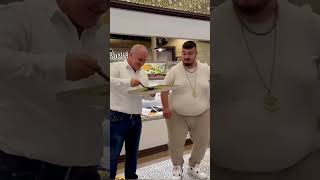 Shorts الراجل ابو كرش وهو بيرقص هههههههه