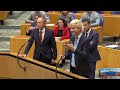 Wilders (PVV) VS Paternotte (D66): "Laat het kabinet gewoon VALLEN en STOP met deze POPPENKAST!"