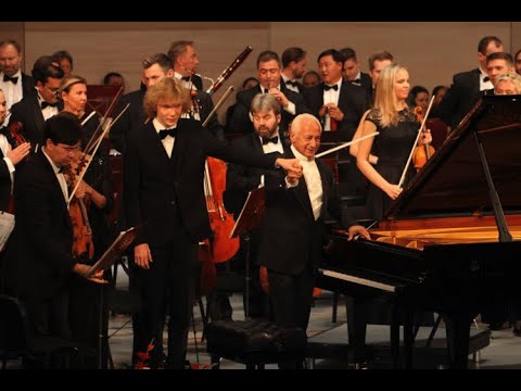 Фрагмент выступления Ивана Бессонова (Ivan Bessonov) в Ташкенте 14 мая 2019 г. (Рахманинов)