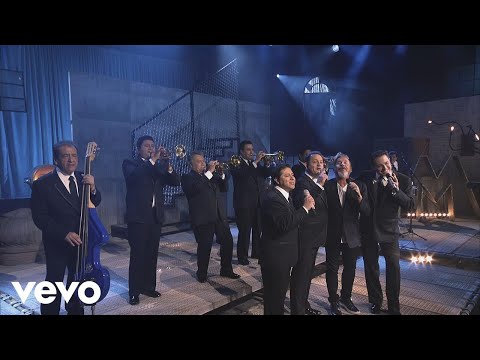 Videoclip de Estoy Contento — Ricardo Montaner