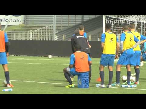 FC Dordrecht bij promotie gehuldigd op het Statenplein