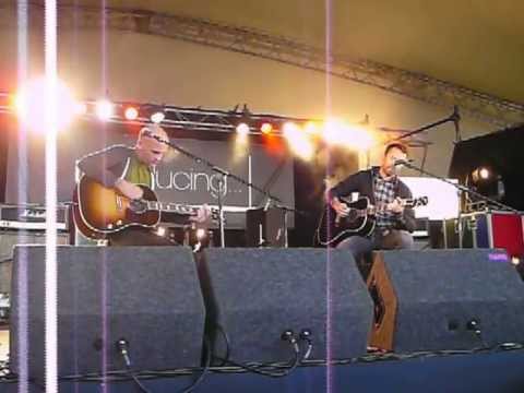 Rise Against - Swing life away (Reading Festival 2011