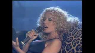 MARTA SÁNCHEZ &quot;LEJOS DE AQUELLA NOCHE&quot;