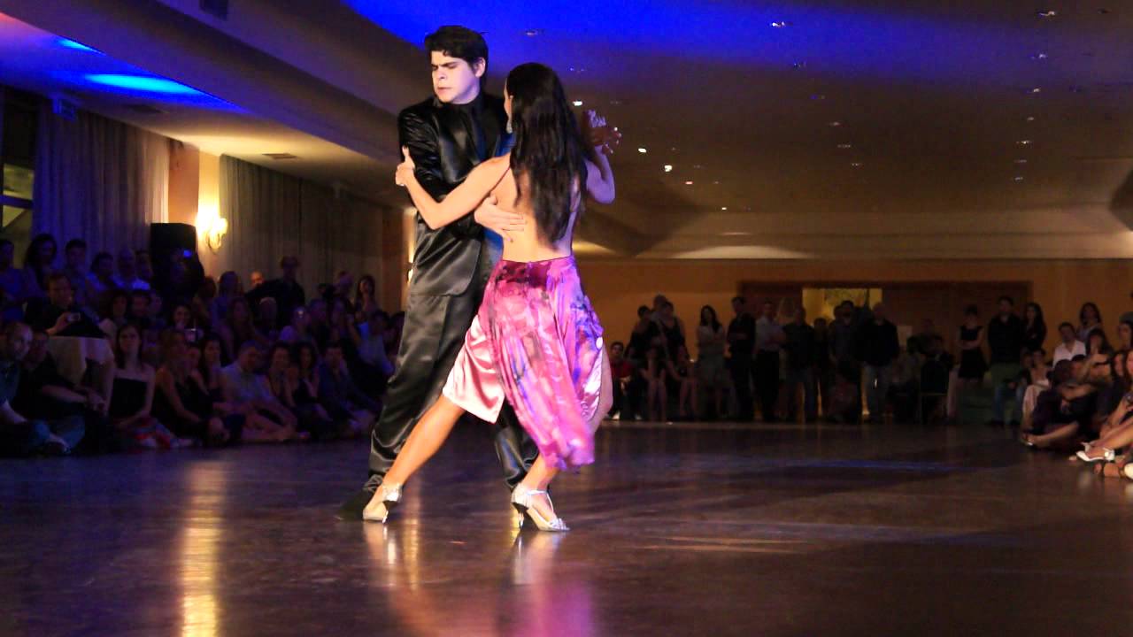 Adrian Veredice & Alejandra Hobert - TangoCamp 2011 Italy