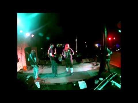 Plagued Insanity - P.I. and Worms (Live)