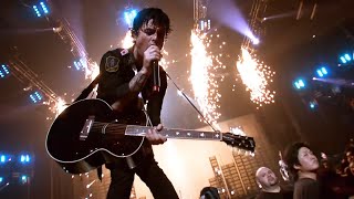 Video thumbnail of "Green Day - 21 Guns [Live]"