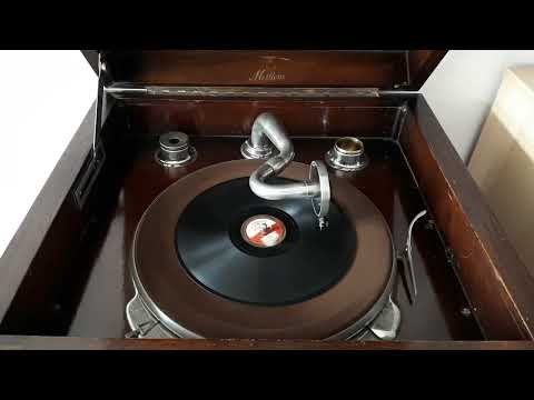 "Charmaine", by Harry Bidgood and his Broadcasters, 1927 Gramophone Record 78 rpm