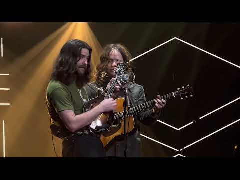 Billy Strings “Rabbit In A Log” Billy & Jarrod Walker Single Mic 2/17/23 Atlantic City