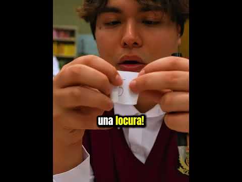 Stokes Twins Probando el Bolígrafo Prohibido en la Escuela😳