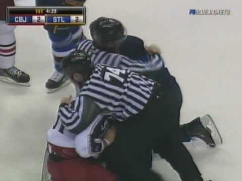 Fedor Tyutin vs David Backes Jan 3, 2009
