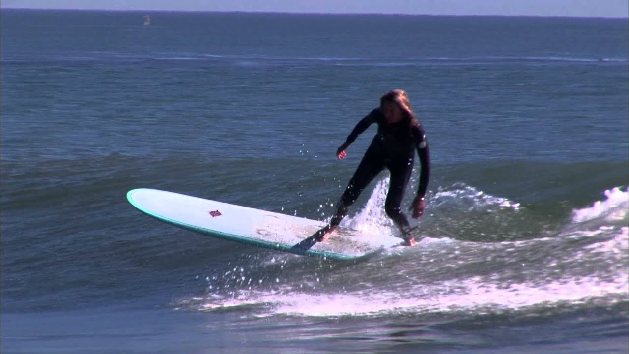 The Women and the Waves - Trailer