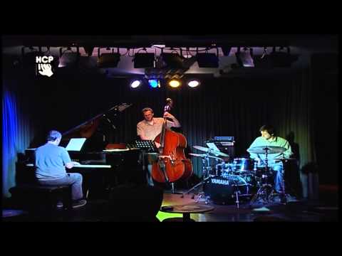 Demian Cabaud Trio