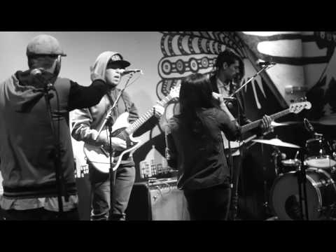 Dania neko en el clan