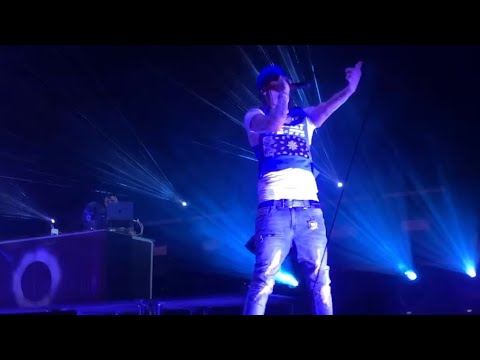 Rondo ospite a sorpresa al concerto di Lazza🤯 (Concerto Lazza Carroponte)