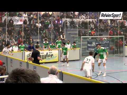 Schonnebeck setzt sich die Krone auf