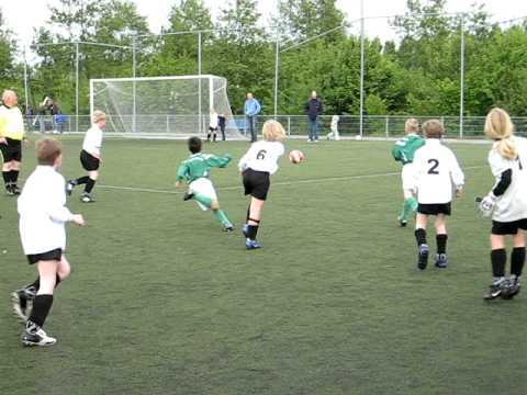 Oosterparkers F1 - Haren F2 26-05-2010 (6).AVI