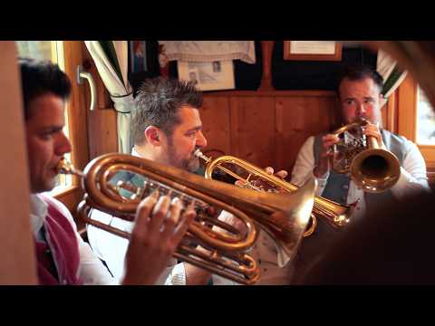 Am Wurzenpass - Auhäuslmusi - Volksmusik - DAXN