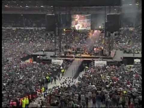 Noel Richards live song 'Let Your Love Come Down' Wembley Stadium 1997