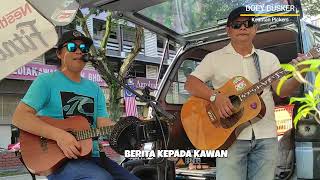 Download lagu Berita Kepada Kawan - Ebiet G. Ade Cover by Boey Busker wt Who? Busker in action at Kuantan Pickers mp3