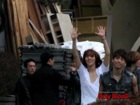 120322 인기가요(Inkigayo) 사녹 - SHINee 퇴근