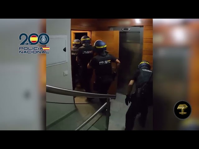 La Policía Nacional desmantela una organización criminal dedicada a la explotación sexual de mujeres https://youtu.be/HVzPjCDsWeo