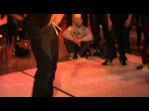 Worm Tank vs Super Fresh | Ninja Style