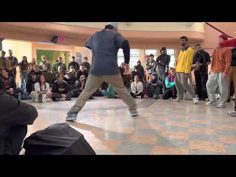 Moon Scratch vs Elephant Graveyard