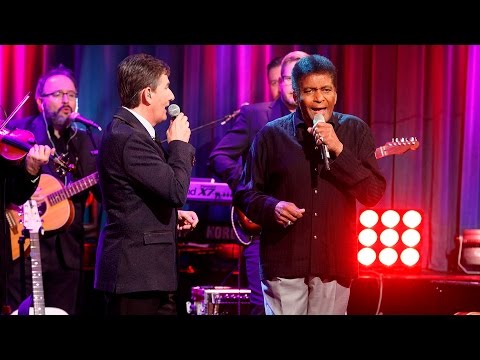 Crystal Chandeliers – Daniel O’Donnell and Charley Pride | The Late Late Show | RTÉ One