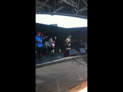 Donoma live at the US Cellular Stage at Milwaukee's Summerf