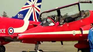 preview picture of video 'The Red Arrows pre checks, Start up and Landings at Newquay Airport'