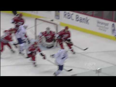 Ian White Goal - Leafs 5 at Hurricanes 4 - Nov 19th 2009 (HD)