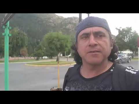 EN LAGO PUELO CHUBUT VENDIENDO SALAMES Y QUESOS 🧀 DE CÓRDOBA 
