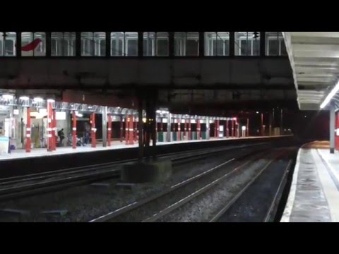 86608/86609 4m11 Coatbridge - Crewe liner, 24th March 2016