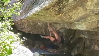 Video thumbnail of Dragons Claw, V10. RMNP