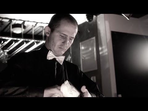 Eldo - Skała Samobójców (Oficjalny Teledysk)