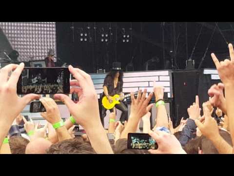 Guns and Roses - Live And Let Die, Prague 4.7.2017