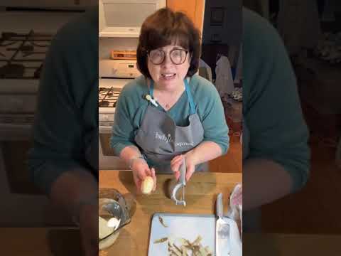 Thursday Night Live: 4/10/25 Scalloped Potatoes & Ham 🥔🍖