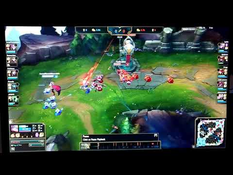 League of Legends - Poppy outplay vs Vayne top